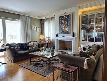 LUXURY PENTHOUSE WITH BREATHTAKING SEA VIEW IN THE PRESTIGIOUS AREA OF GLYFADA